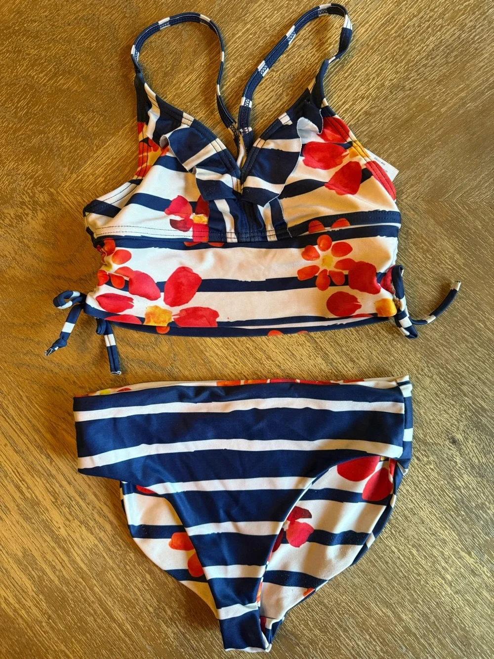 Jantzen girls two piece swimsuit with reversible bottoms size 7